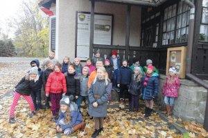 2016 Październik 2016 Dzieci na lekcji historii