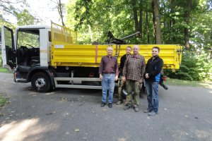 Limanowa Pszczyna 5 09 2014 sprowadzenie repliki działka przeciwpancernego bofors i umieszczenie w muzeum 2 