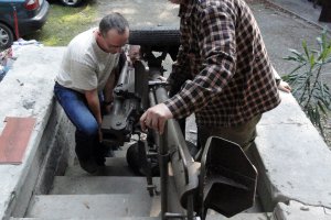 Limanowa Pszczyna 5 09 2014 sprowadzenie repliki działka przeciwpancernego bofors i umieszczenie w muzeum 5 