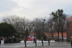 Uroczystość zaprzysiężenia nowych żołnierzy polskich 1